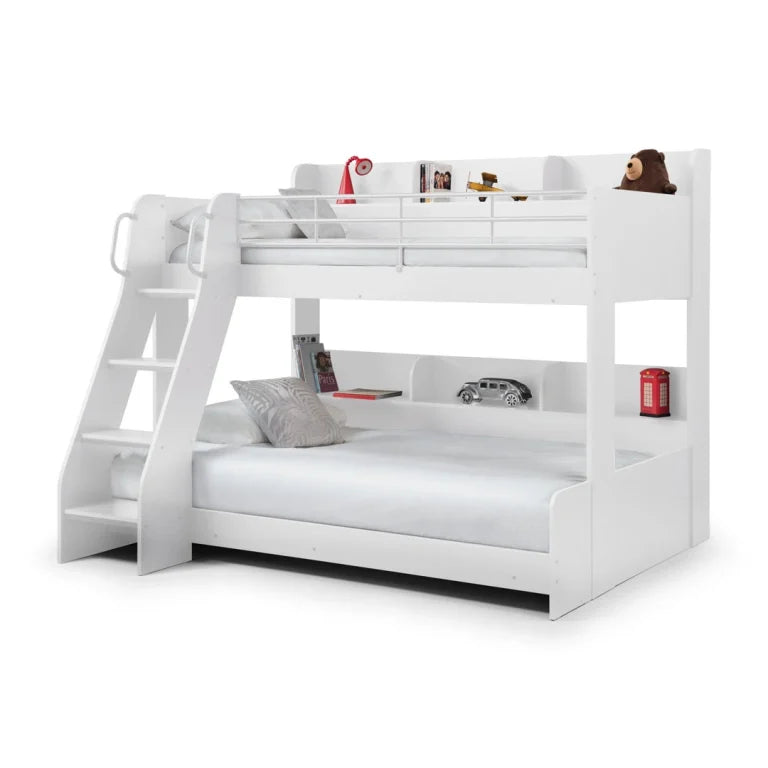 Domino Triple Sleeper